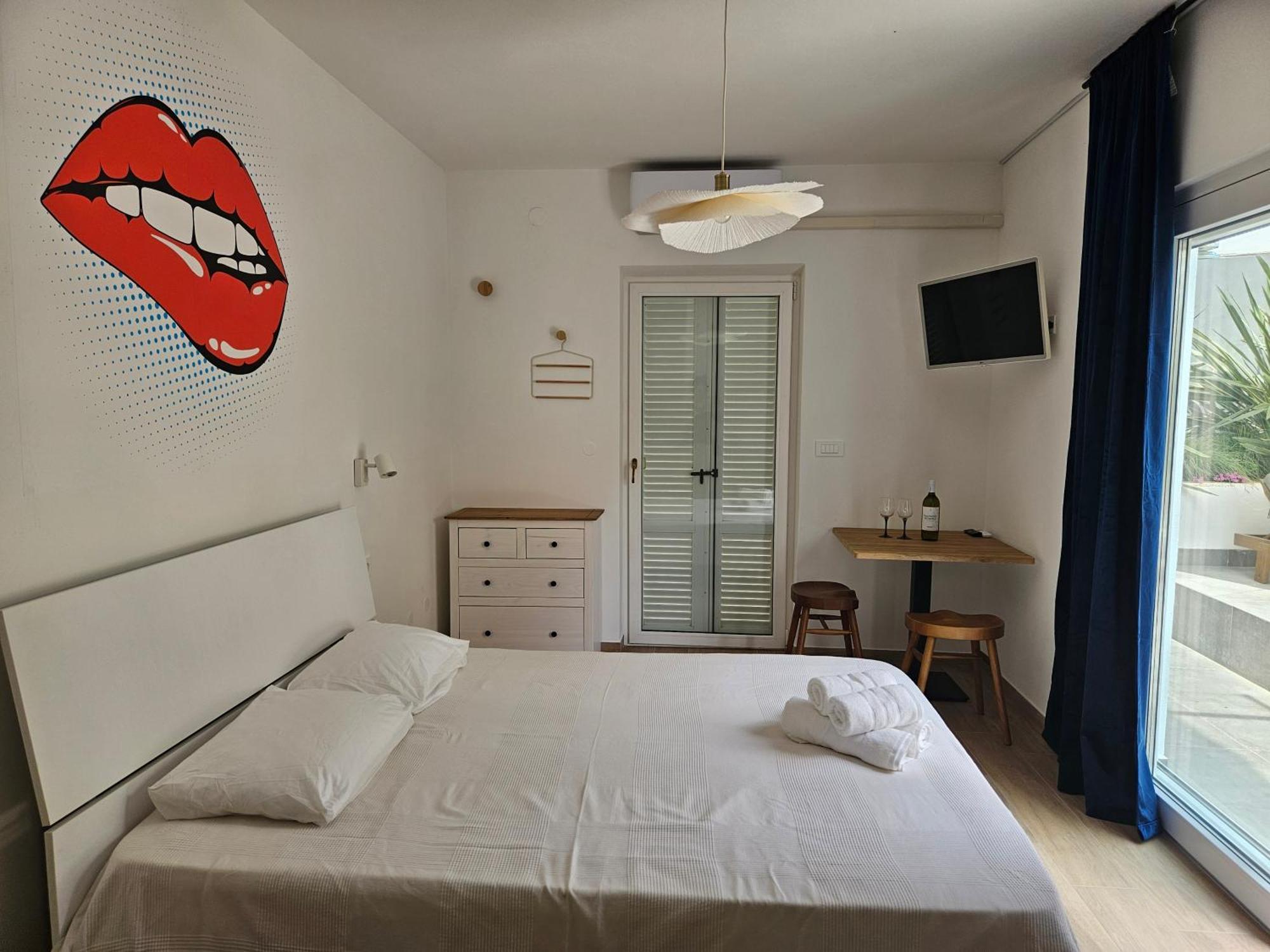 Apartment Maya Near The Beach Premantura Esterno foto